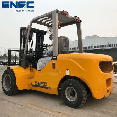 3000mm-7000mm ارتفاع الرفع الديزل الشاحنات الرافعة 4000kg
